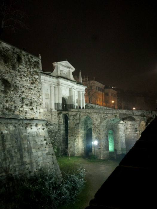 bergamo porta san giacomo 2