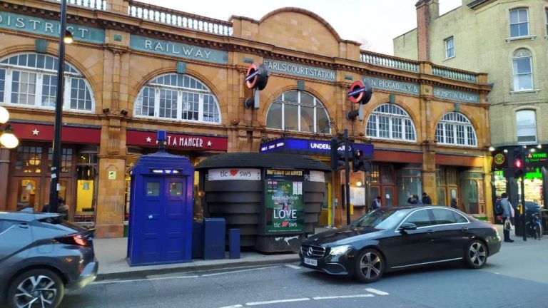 Onde encontrar a TARDIS em Londres